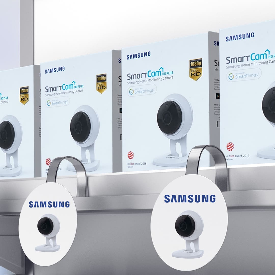 A shop display of Samsung 'SmartCam' camera boxes